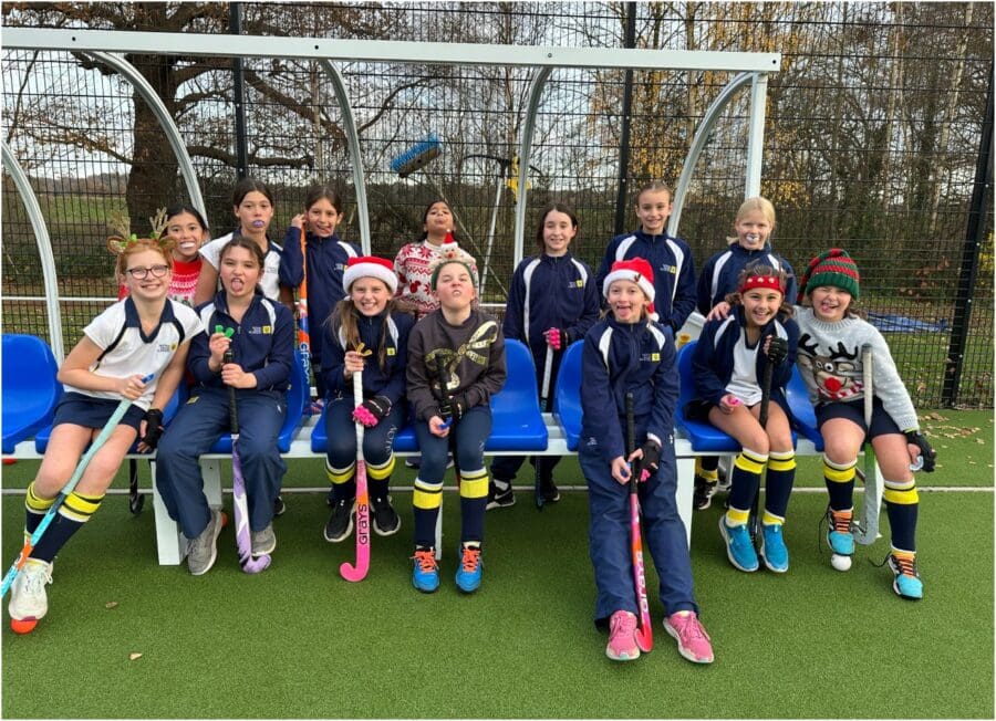 U11 A-D Festive Hockey v Downsend