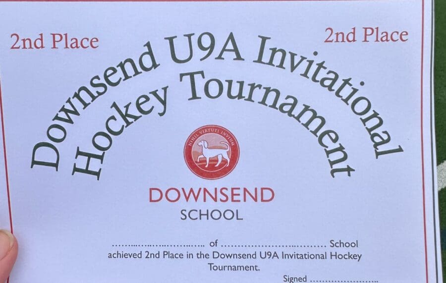 U9 Hockey Team at Downsend Tournament