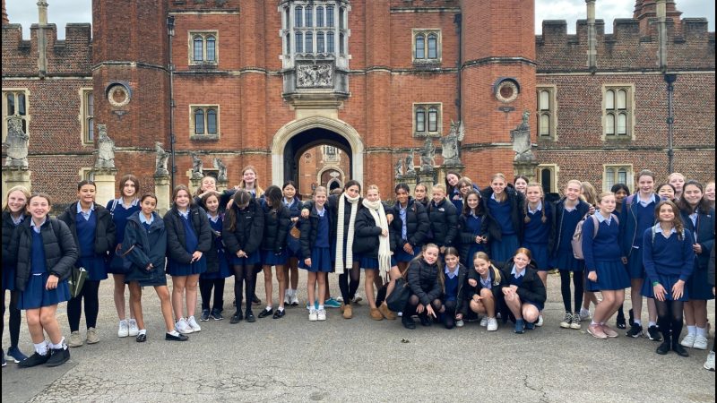 Y8 History Trip to Hampton Court